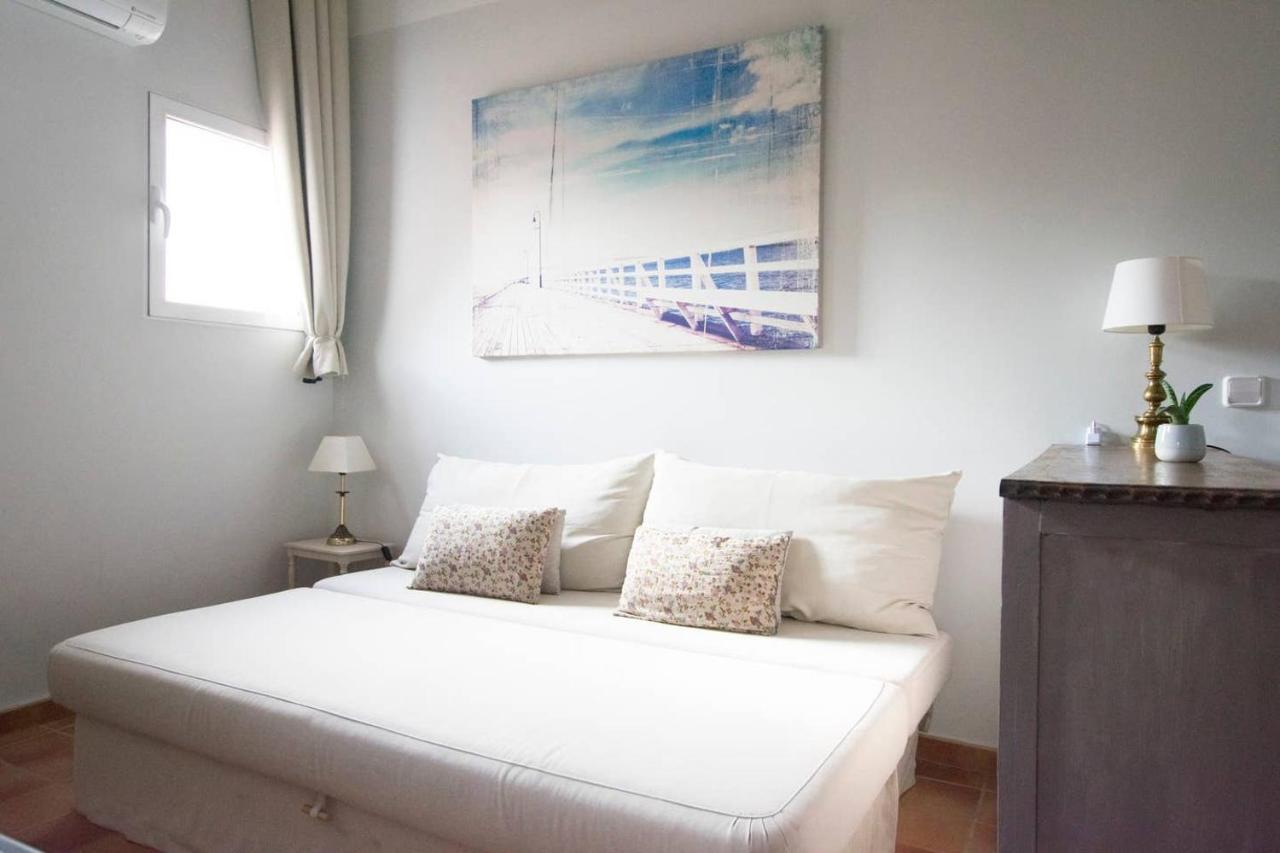 Cozy One-Bedroom Penthhouse La Latina Madrid Eksteriør billede