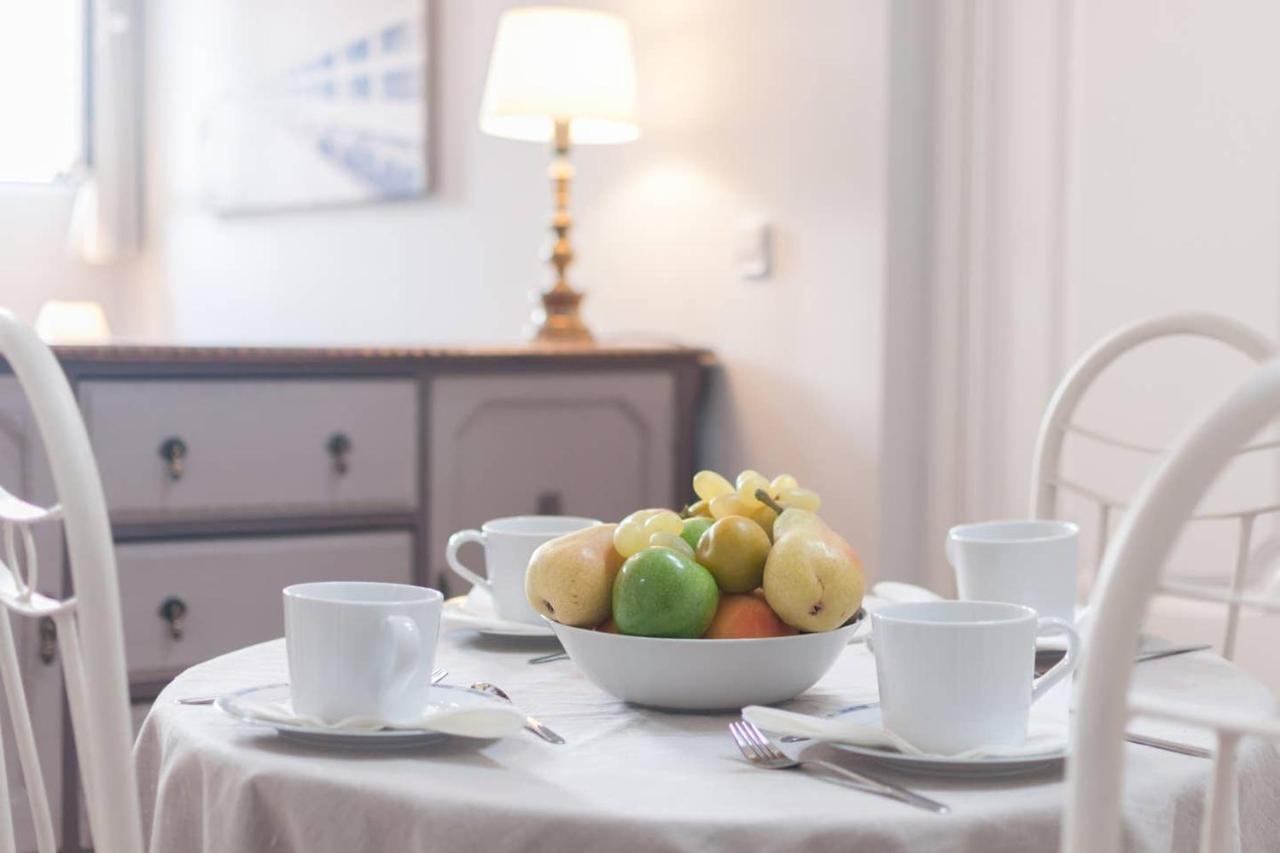 Cozy One-Bedroom Penthhouse La Latina Madrid Eksteriør billede