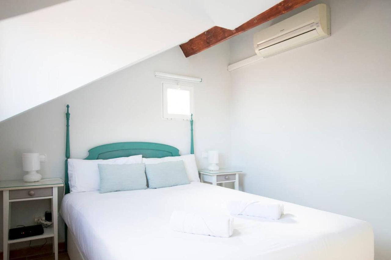 Cozy One-Bedroom Penthhouse La Latina Madrid Eksteriør billede